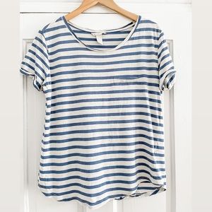 H&M Blue and white striped tee